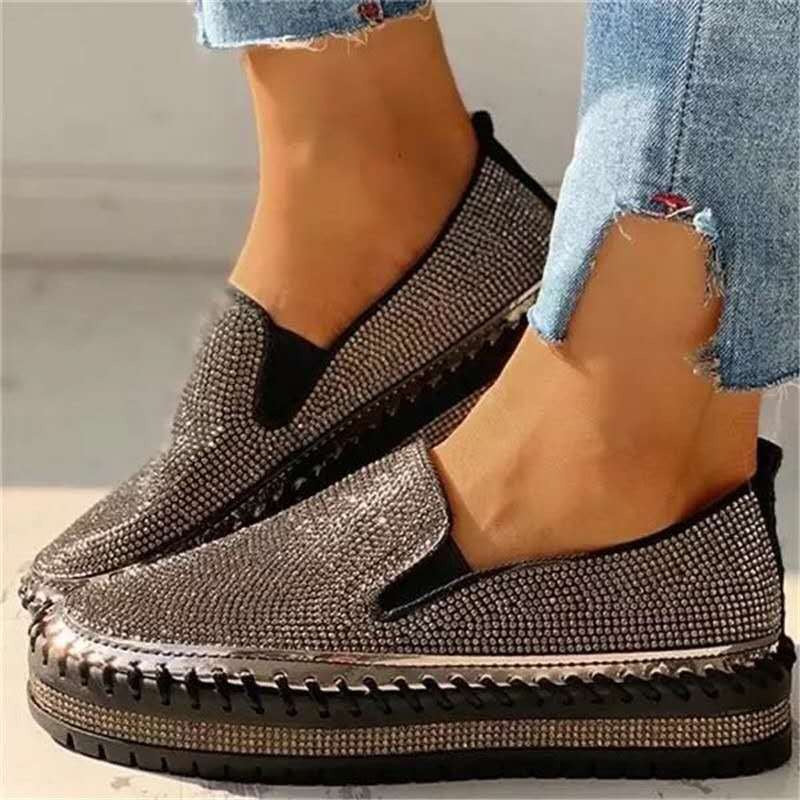 Wearing thick soled lazy casual rhinestones, Korean version versatile student shoe trend eprolo