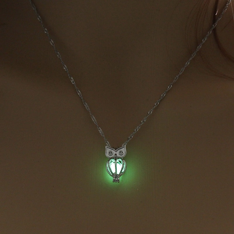 Dark Luminous Necklaces Glow In The Dark lotus Flower Shaped Pendant Necklace For Women Jewelry Green 0 null