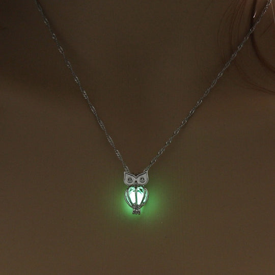 Dark Luminous Necklaces Glow In The Dark lotus Flower Shaped Pendant Necklace For Women Jewelry Green 0 null