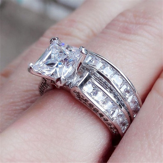 New Style Charm Couple Rings His Her Silver Color Princess Cut CZ Anniversary Promise Wedding Engagement Ring Sets 0 null