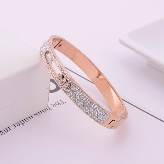 Handmade titanium steel movable three diamond rose gold women's bracelet with versatile and fashionable charm eprolo